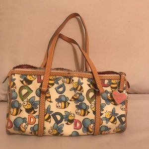 D&B purse 9x5 inches